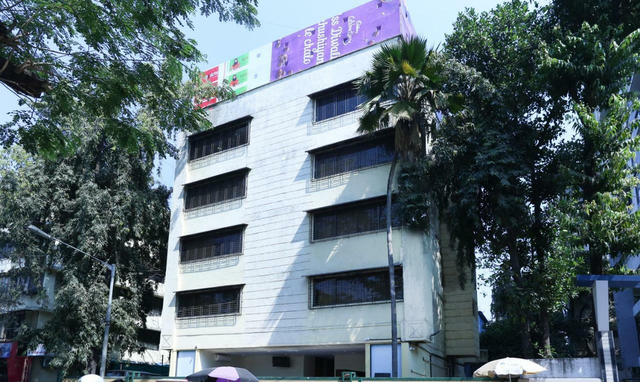 Treebo Trend Aviva Suites Bombay Extérieur photo